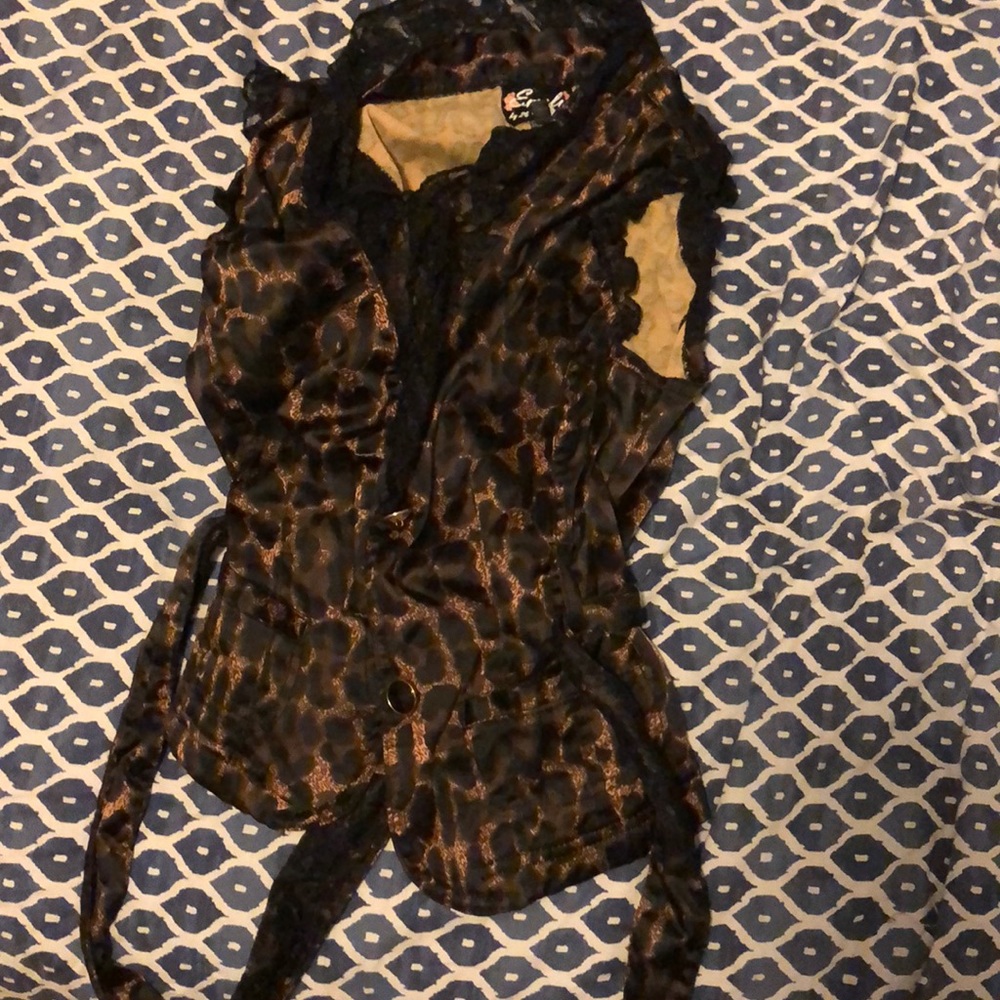Leopard print vest